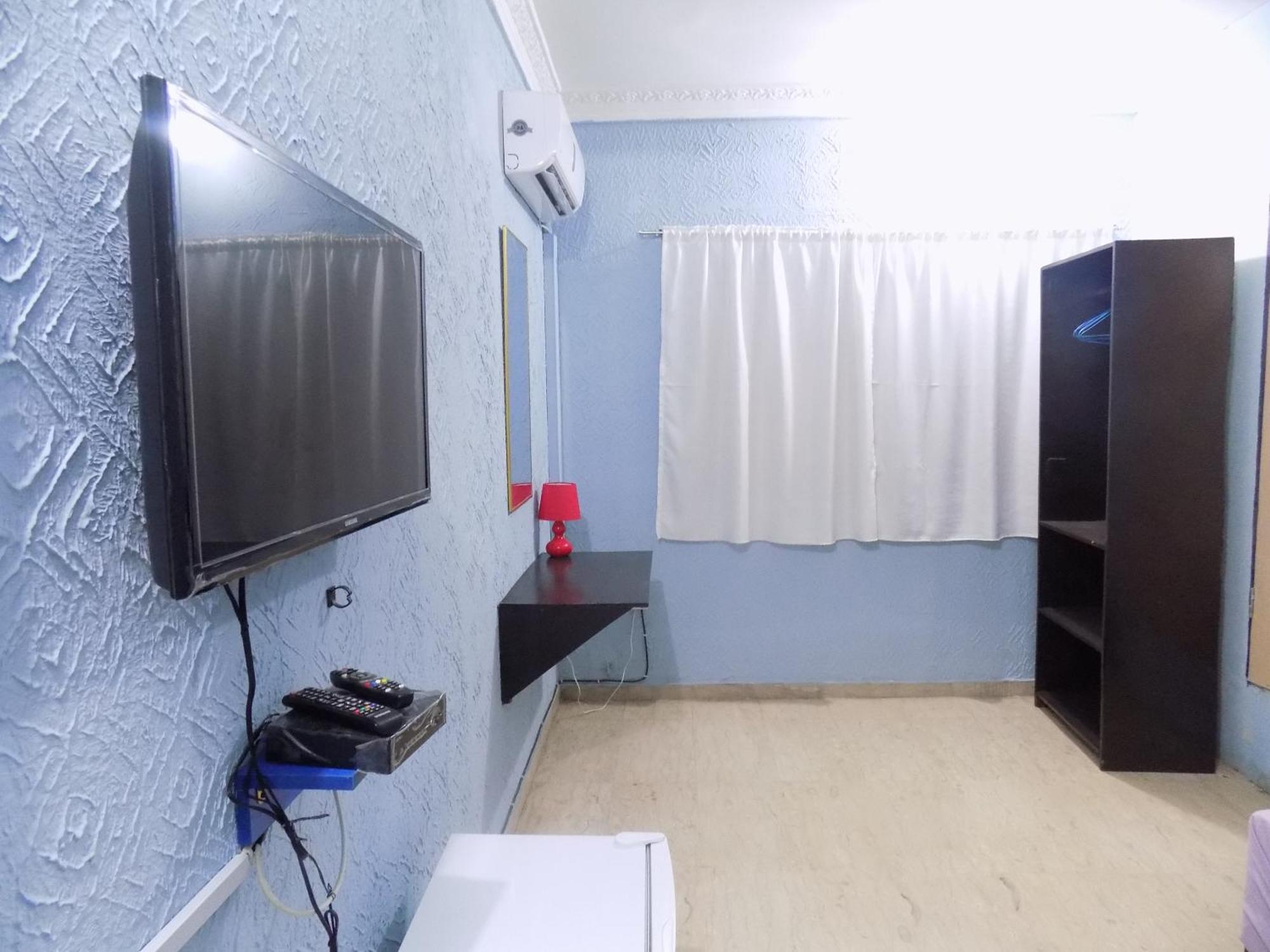 Posh Apartments And Hotel Ikeja Bagian luar foto