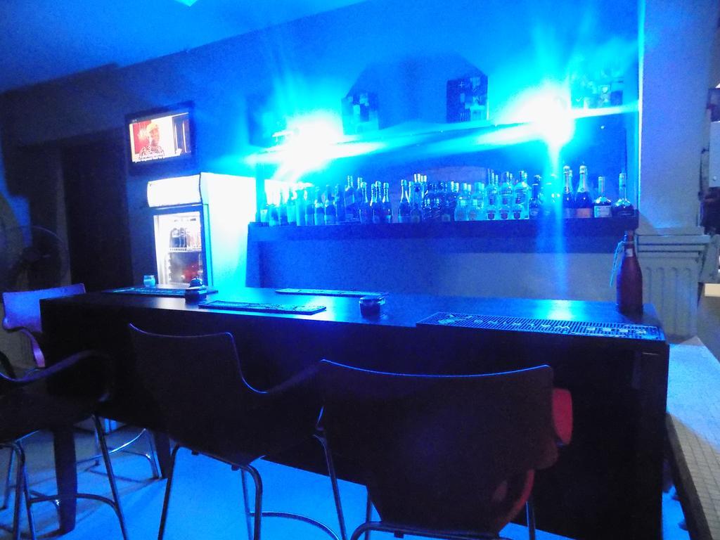 Posh Apartments And Hotel Ikeja Bagian luar foto